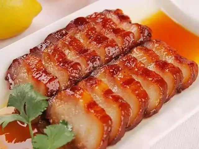 http://n.sinaimg.cn/translate/w640h480/20171222/t2ng-fypvuqf0462888.jpg