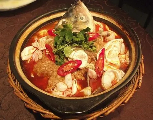 一道滇菜 | 大理砂锅鱼被称为在“大理国”“国菜”